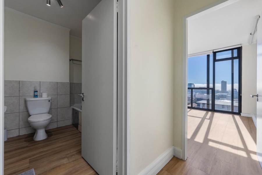2 Bedroom Property for Sale in Cape Town City Centre Western Cape